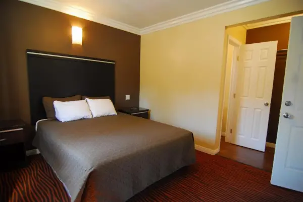 Studio City Inn - Near Universal Studios Hollywood 4