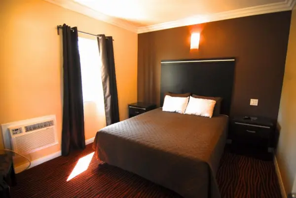 Studio City Inn - Near Universal Studios Hollywood 5